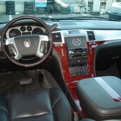 ご地元のS様に 2007y キャデラック エスカレード をご納車させていただきました。