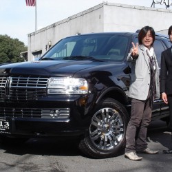 東京都内にお住まいのK様に 新車 2008y リンカーン ナビゲーター をご納車させていただきました。