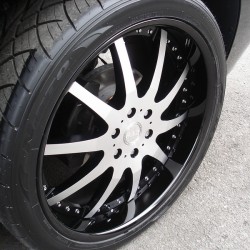 戸田市にお住まいのI社長に 新車 キャデラック エスカレード ハイパーフォージド履き BLACK×BLACK をご納車させていただきました。