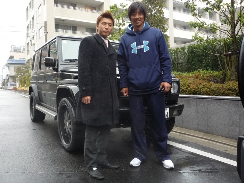 東京ヤクルトスワローズ 城石憲之選手 大橋未歩アナウンサー ご夫妻に メルセデスベンツ G500L をご納車させて頂きました。