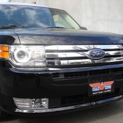 2009y フォード フレックス を世田谷区にお住まいのT様にご納車させていただきました。