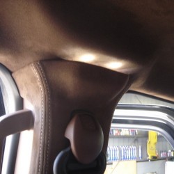 東京都品川区にお住まいのA社長に フルカスタム ハマーH3 をご納車させていただきました。