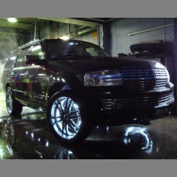 新生EXILE!!  「J SOUL BROTHERS」 プロモーションビデオ出演車輌! Y様の リンカーン ナビゲーター ワイドバージョン がホイール・IN・LEDを!