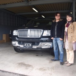 埼玉県川越市にお住まいのK様に リンカーン マークLT 超希少!新車並行物をご納車させていただきました。