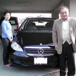 東京都国立市のF様に メルセデスベンツ A170 をご納車させていただきました。
