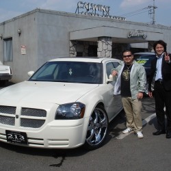 東京都小金井市にお住まいのT様のダッジマグナムを整備でお預かりさせて頂きました。