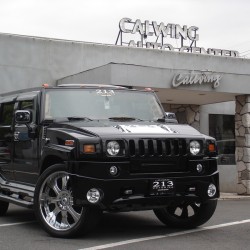 若きK社長の駆る、驚愕33モニターのハマーH2!!