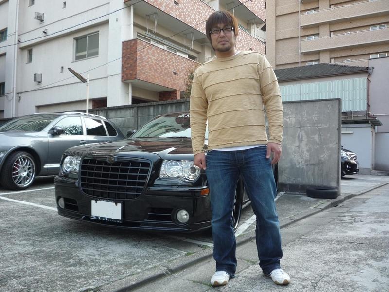 東京ヤクルトスワローズ 畠山和洋選手に クライスラー 300C SRT8 をご納車させていただきました。