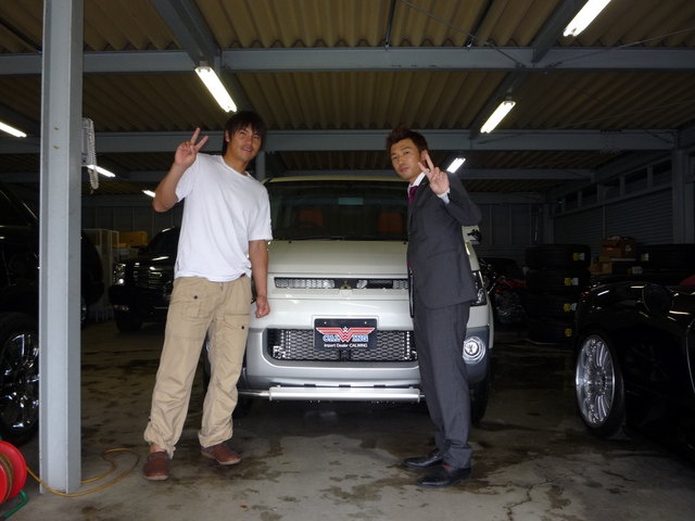 東京ヤクルトスワローズ 米野智人選手に 新車 デリカD5 をご納車させていただきました。