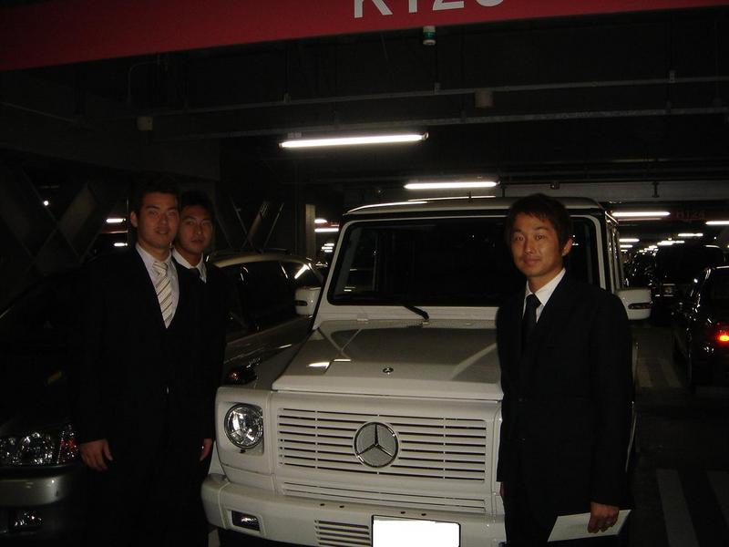 東京ヤクルトスワローズ石川選手にご納車させて頂きました。