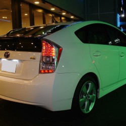 2009y キャデラック エスカレード ハイブリッドにお乗りのM様より 新型