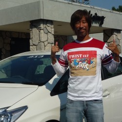 カリスマDJ 宇治田みのるさんに 新型プリウス をご納車させていただきました。