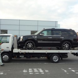 栃木県日光市のO様に 新車 キャデラック エスカレード ウルトララグジュアリーコレクション をご納車させていただきました。