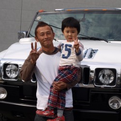 埼玉県大里郡にお住まいの H様に ハマー H2 をご納車させていただきました。