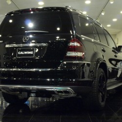 東京都目黒区にお住まいのM様に 新車 メルセデスベンツ GL550 USモデル をご納車させていただきました。