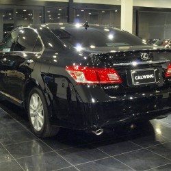 桶川市にお住まいのM様に、 2010y LEXUS ES350 新車をご納車させていただきました。