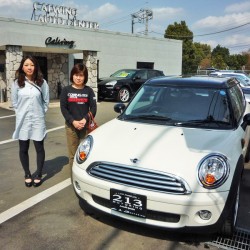 東京都東大和市のI様にBMW MINIクーパー クラブマン 新車をご納車させて頂きました。