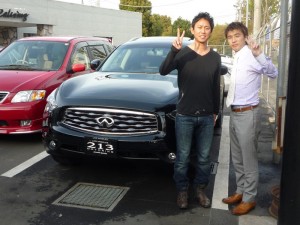 埼玉県さいたま市にお住まいのK様に新車2010年モデル INFINITI FX35 をご納車させて頂きました。