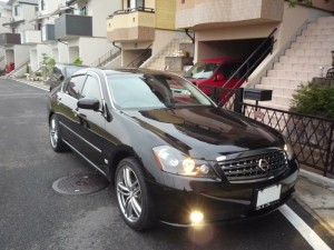 埼玉西武ライオンズ 炭谷選手のお父様に日産フーガをご納車させて頂きました。