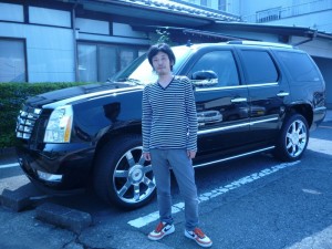 静岡県御殿場市にお住まいのB先生に 新車 キャデラック エスカレード ウルトララグジュアリー をご納車させて頂きました。