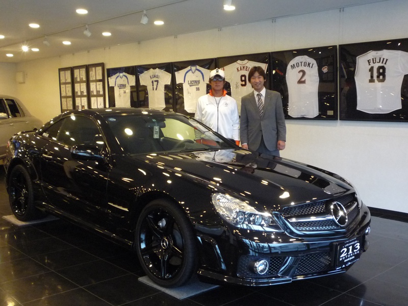 埼玉西武ライオンズ 平尾博嗣選手に メルセデスベンツ SL550 を