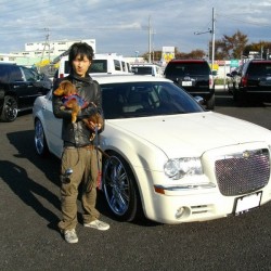群馬県藤岡市にお住まいのK様に、 クライスラー 300C をご納車させて頂きました。