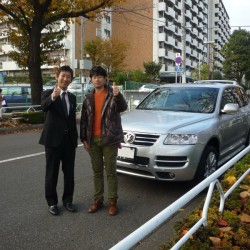 東京都西東京市にお住まいのW様に フォルクスワーゲン トゥアレグ W12 エクスクルーシブ をご納車させて頂きました。