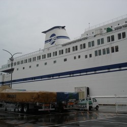 北海道にお住まいのY様に シボレー タホ をご納車させて頂きました。