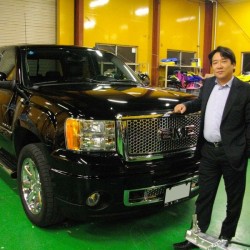 東京都板橋区にお住まいのI様に GMC シエラ デナリ をご納車させて頂きました。