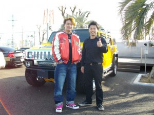 東京都武蔵村山市にお住まいのE様に ハマー H2 カスタムオーディオ をご納車させて頂きました。