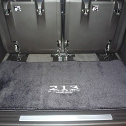 新潟県新潟市にお住まいのA社長に 新車 2011y キャデラック エスカレード ラグジュアリー フルカスタムをご納車させて頂きました。