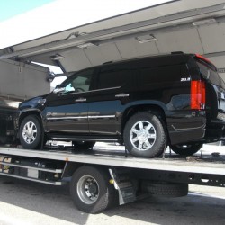 新潟県新潟市にお住まいのA社長に 新車 2011y キャデラック エスカレード ラグジュアリー フルカスタムをご納車させて頂きました。