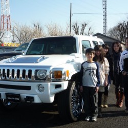 埼玉県川越市にお住まいのT様に ハマー H3 をご納車させて頂きました。