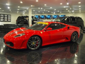 東京都品川区にお住まいのN社長に フェラーリ F430 F1 をご納車させて頂きました。