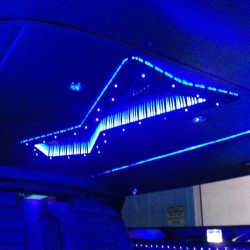 いつも大変お世話になっておりますS社長の6輪ハマーH2  THE ULTIMATE SIX  がパワーアップ致しました。