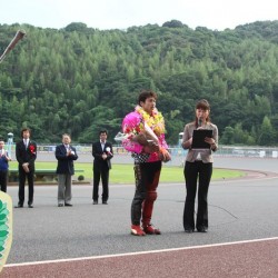 オートレーサーの三浦康平選手がG1レース初制覇!! 当社に優勝報告に来て下さいました。