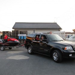 群馬県にお住まいのI様に 2006y リンカーン ナビゲーター アルティメイト をご納車させて頂きました。