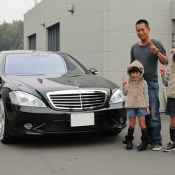東京都日野市にお住まいのI様に メルセデスベンツS550 をご納車させて頂きました。