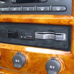 兵庫県にお住まいのI様に 2005y ハマー H2 GPレッドをご納車させて頂きました。