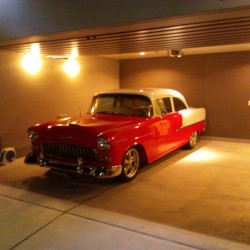 東京都小平市にお住まいのS様に1955yシボレーベルエア 210をご納車させて頂きました。