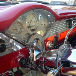 東京都小平市にお住まいのS様に1955yシボレーベルエア 210をご納車させて頂きました。