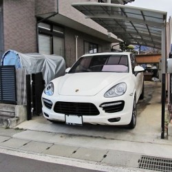 長野県にお住まいのM社長に新車 2012y ポルシェ カイエン ターボをご納車させて頂きました。