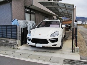 長野県にお住まいのM社長に新車 2012y ポルシェ カイエン ターボをご納車させて頂きました。
