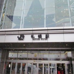 北海道札幌市にお住まいのA社長に新車  2012y  メルセデスベンツ GL550 AMGワイドバージョン をご納車させて頂きました。