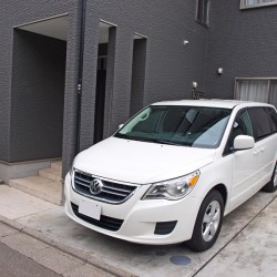 埼玉県川越市にお住まいのH様に 2010y フォルクスワーゲン ルータン SE with RSEをご納車させて頂きました。