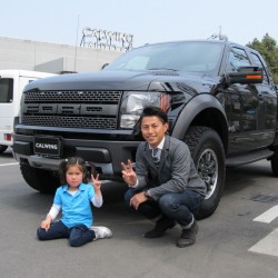 東京都東大和市にお住まいのK社長に新車 フォード F-150 ラプター をご納車させて頂きました。