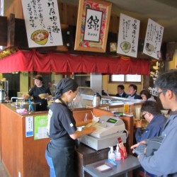 秋田県 人気ラーメン店「ラーメン錦」 E社長に ベントレー コンチネンタル フライングスパー MANSORYバージョン をご納車させて頂きました。