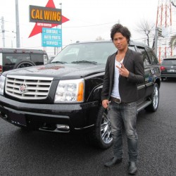 埼玉県春日部市にお住まいのA様に 2005y キャデラック エスカレード AWD 新車並行 をご納車させて頂きました。