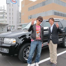 静岡県静岡市にお住まいのS様に 2008y リンカーン ナビゲーター 新車並行 ワンオーナー物をご納車させて頂きました。