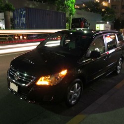 東京都品川区のS様に 希少な日本未発売 北米専用モデル 2011y フォルクスワーゲン ルータン SE をご納車させて頂きました。